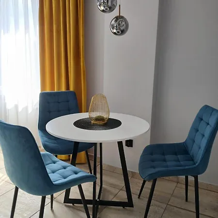 Apartament Na Dywizji 奥斯特罗达